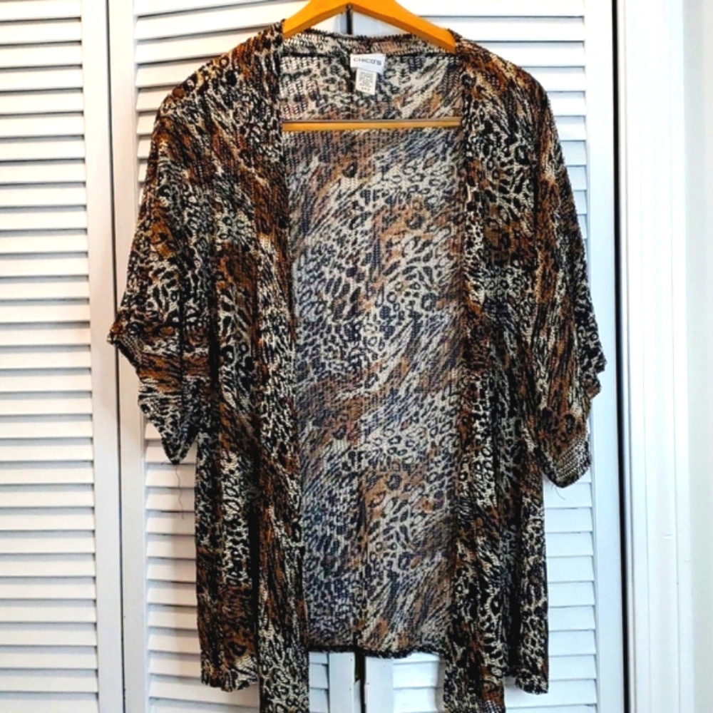 Chico's women's size 3 short sleeve leopard print cardigan
